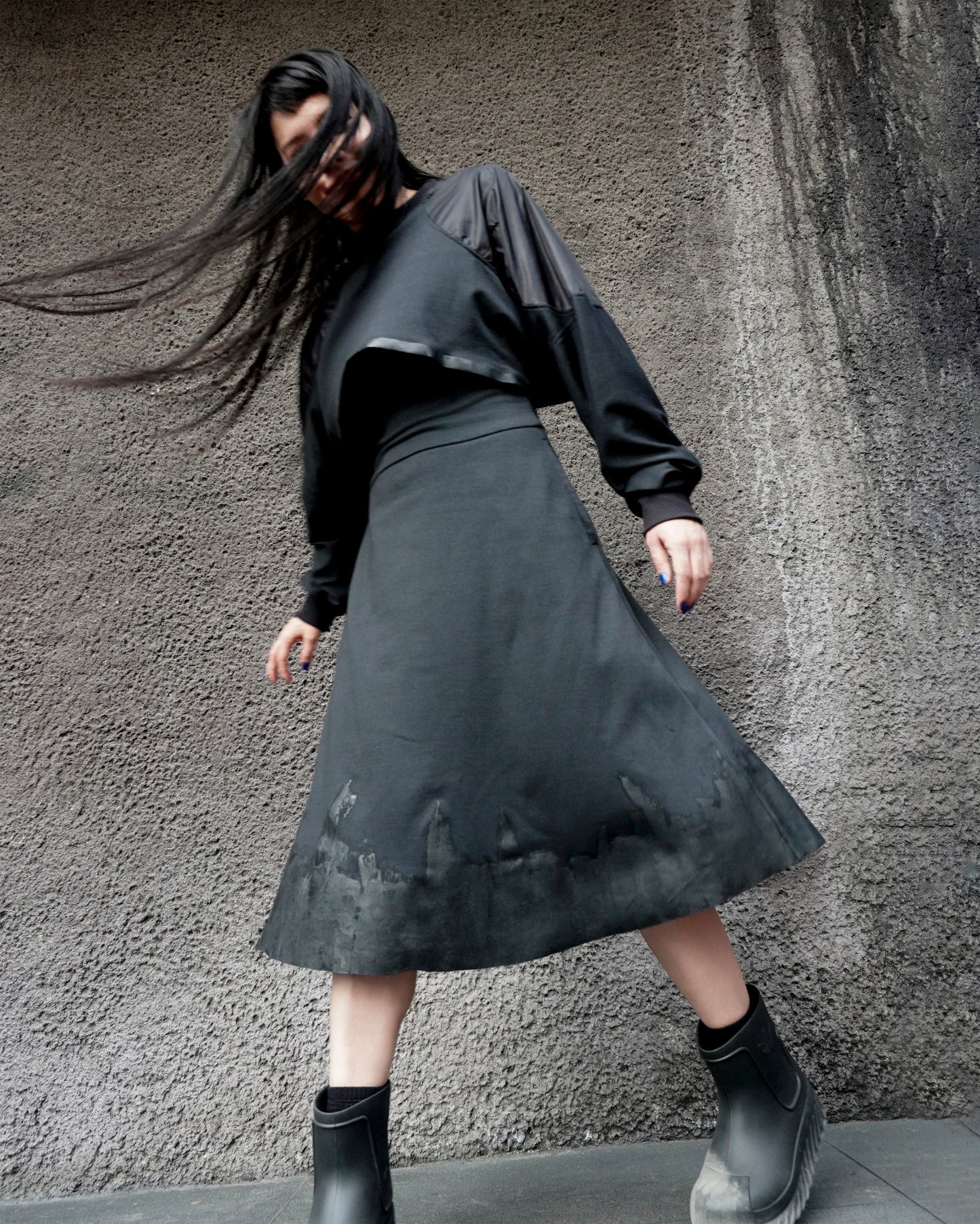 TAR DRESS